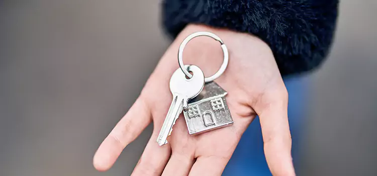 Trusted Broken Key Extraction Clovis